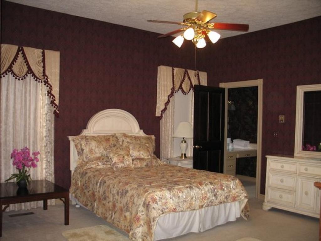 Spruce Hill Inn & Cottages مانسفيلد الغرفة الصورة