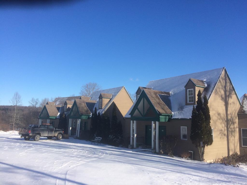 Spruce Hill Inn & Cottages مانسفيلد المظهر الخارجي الصورة