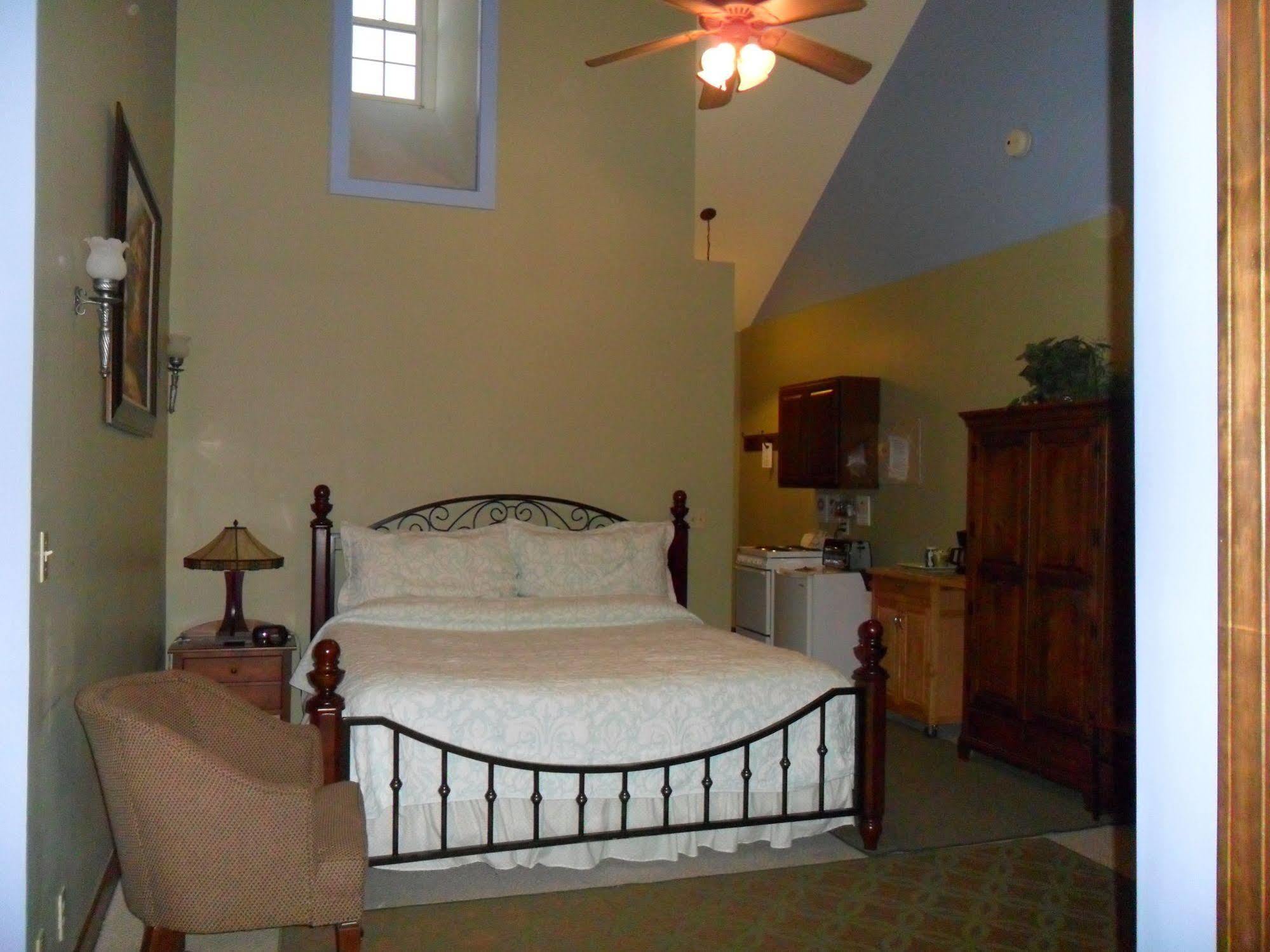 Spruce Hill Inn & Cottages مانسفيلد المظهر الخارجي الصورة